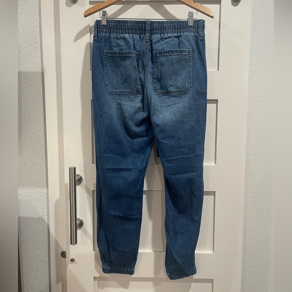 AE jogger jeans - Picture 2 of 3